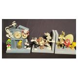 Vintage Looney tunes composite quartz mantel