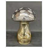 Glass mushroom figurine
