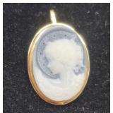 18 k yellow gold cameo pin/pendant