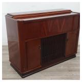 Vintage Philips radio cabinet with Aiwa LCX-70M