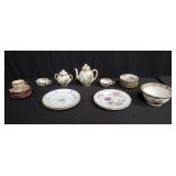 Group of Asian porcelain tea set items