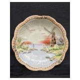 Vintage scalloped Japanese bowl