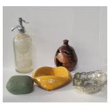 Box of miscellaneous Remy Martin ceramic a