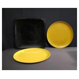 Box of plastic dinner trays