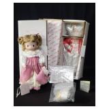 Pair of vintage porcelain dolls - Danburry Mint