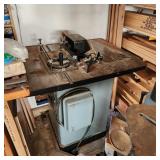 Delta professional shaper woodworking