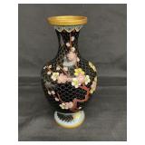 Vintage Chinese cloisonnï¿½ vase