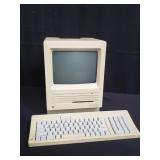 Vintage Macintosh SE with Key board