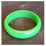 Vintage green bakelite bracelet