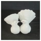 Lladro doves figure