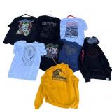Group of 8 T-Shirts & hoodies