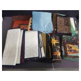 Group of placemats box lot