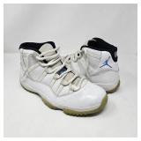 Nike Air Jordan 11 retro legend blue size 10.5