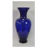 Wanda handblown glass vase made in Poland
