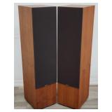 Pair of Boston Acoustics T1000 speakers