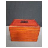 Dolbi Cashier wood lacquered box