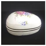 Hollohaza (Hungary) porcelain egg trinket holder