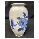 Stamped vintage Asian porcelain vase