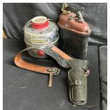 Box of miscellaneous items