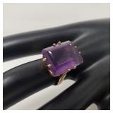 14k gold & amethyst ring