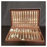 101pc Community silver plate flatware set