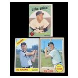 Lot 1950s and 60s cards:  Duke Snider &