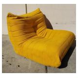 Michel Ducaroy-style togo modular lounge chair