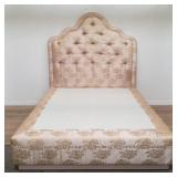Vintage floral queen size bed