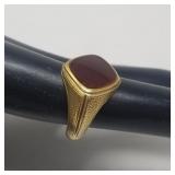 Antique 14K gold and carnelian ring