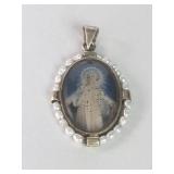 Vintage 970 silver and pearls religious pedant