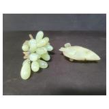 Jade grapes and jade trinket dish