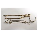 Group of 14k scrap gold pieces