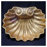 Ceramic gilt footed clam bowl