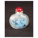 Vintage Chinese reverse painted snuff bottle