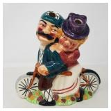 Vintage Staffordshire ceramic "Daisy Bell" vase