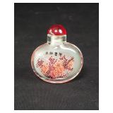 Vintage Chinese reverse painted snuff bottle