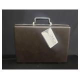Samsonite Omega attache briefcase