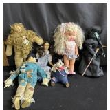 Lot of dolls: Wizard of Oz & others