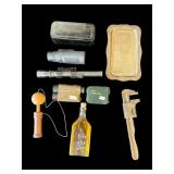 Lot of vintage items