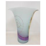 Art glass vase