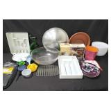 Group of miscellaneous kitchen items