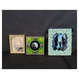 Three frame silhouettes