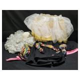 Lot containing scarf, tutu, tie and pants