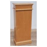 Modern maple pedestal with swivel top