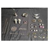 Group of costume jewelry