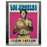 1971-72 Topps #10 Elgin Baylor Basketball Card.