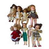 Lot of vintage dolls