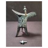Bronze ritual wine vessel