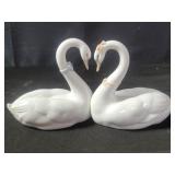 Lladro porcelain figurine "Endless Love" swans