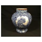 Antique Villeroy & Boch Flamand royal bonn vase